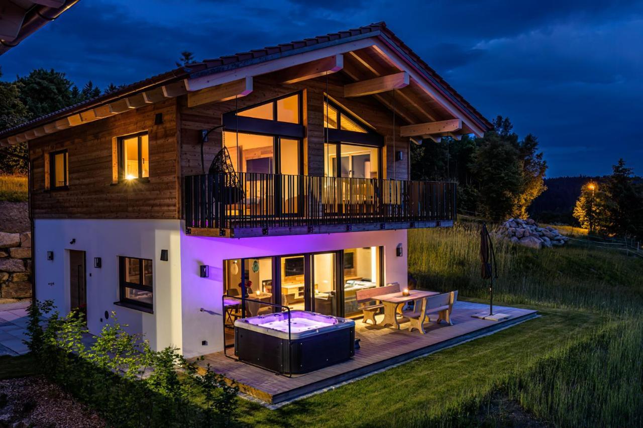 צוויזל Kroner Chalets מראה חיצוני תמונה