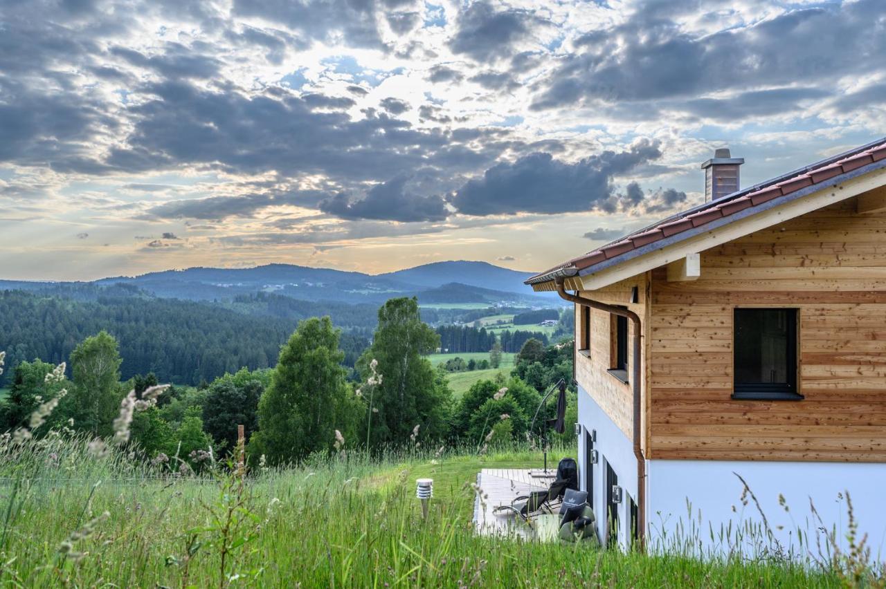צוויזל Kroner Chalets מראה חיצוני תמונה